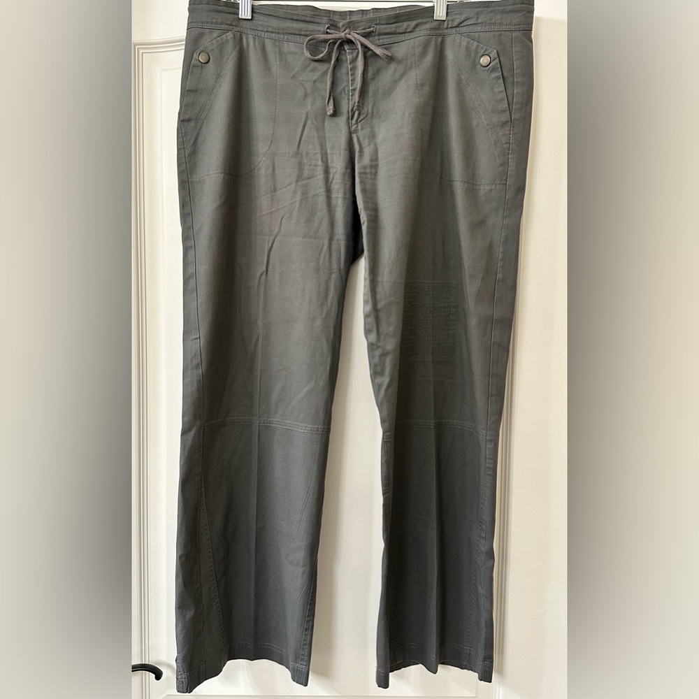 Gray cotton blend slacks -sz L